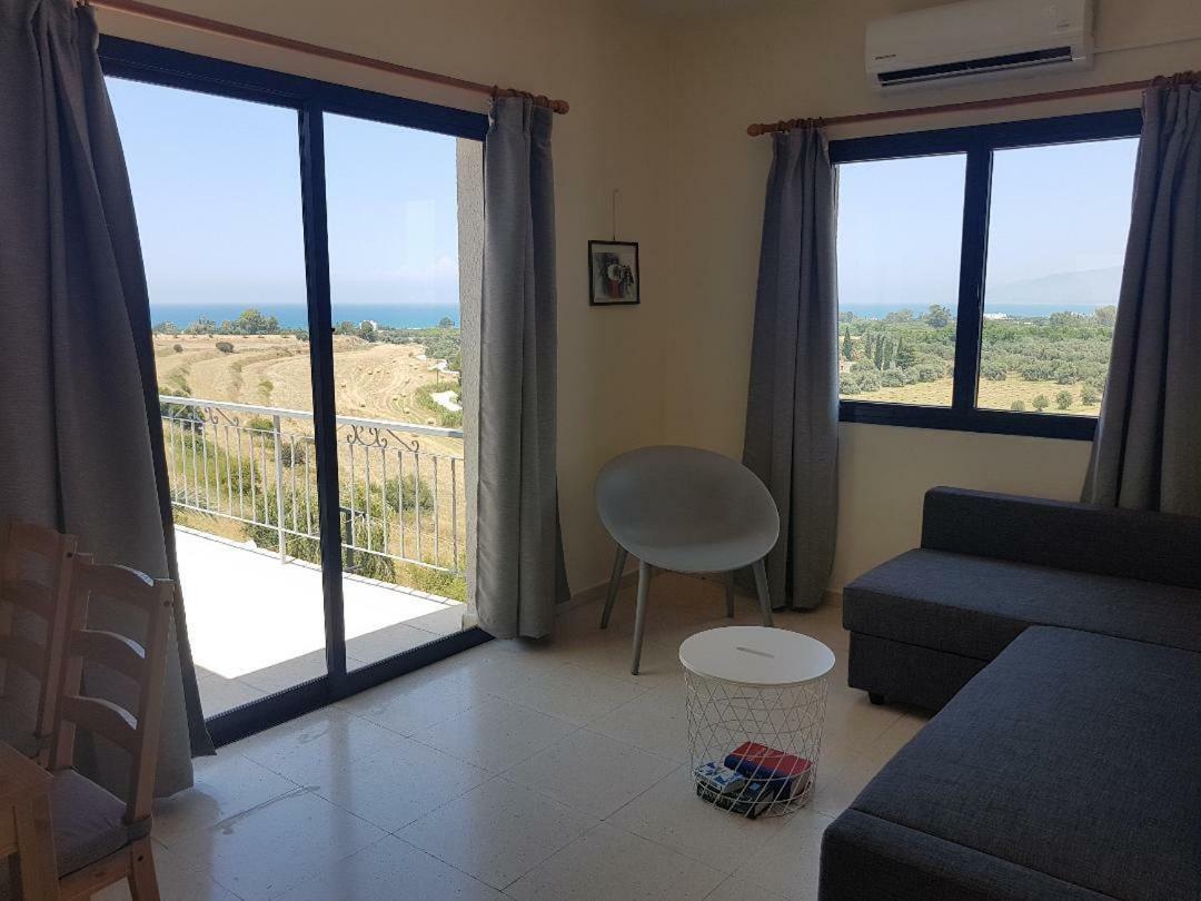 Panoramic Sea View Apartment In Polis-Latchi Ngoại thất bức ảnh
